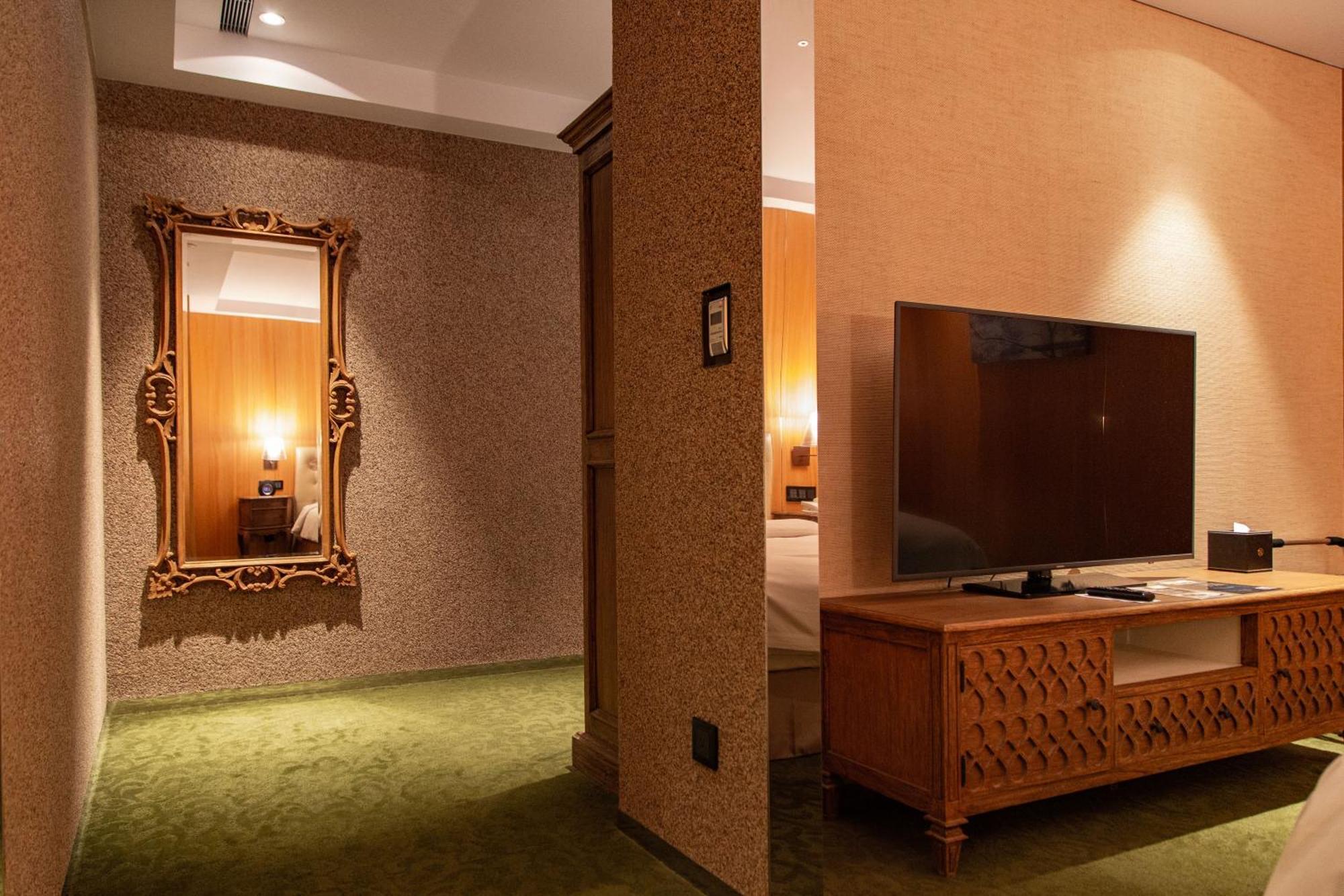 Inhouse Hotel Grand Taichung Eksteriør bilde